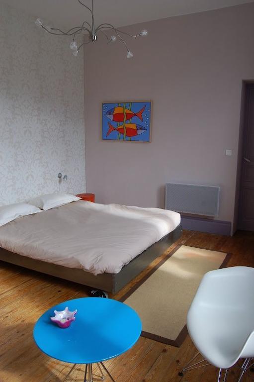 La Vieille Ecole Panzió Bourgougnague Szoba fotó